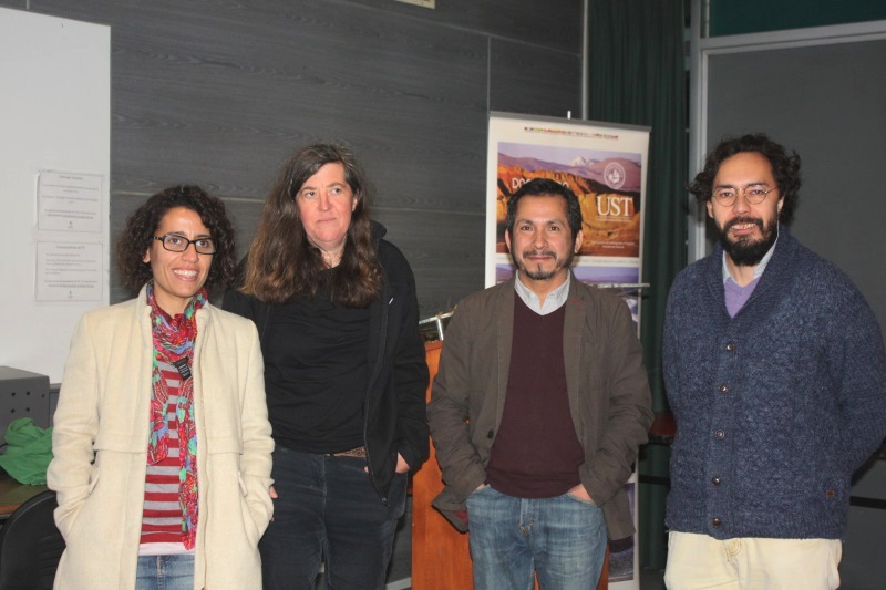Destacada científica realizó conferencia sobre Braquiópodos en UST Santiago
